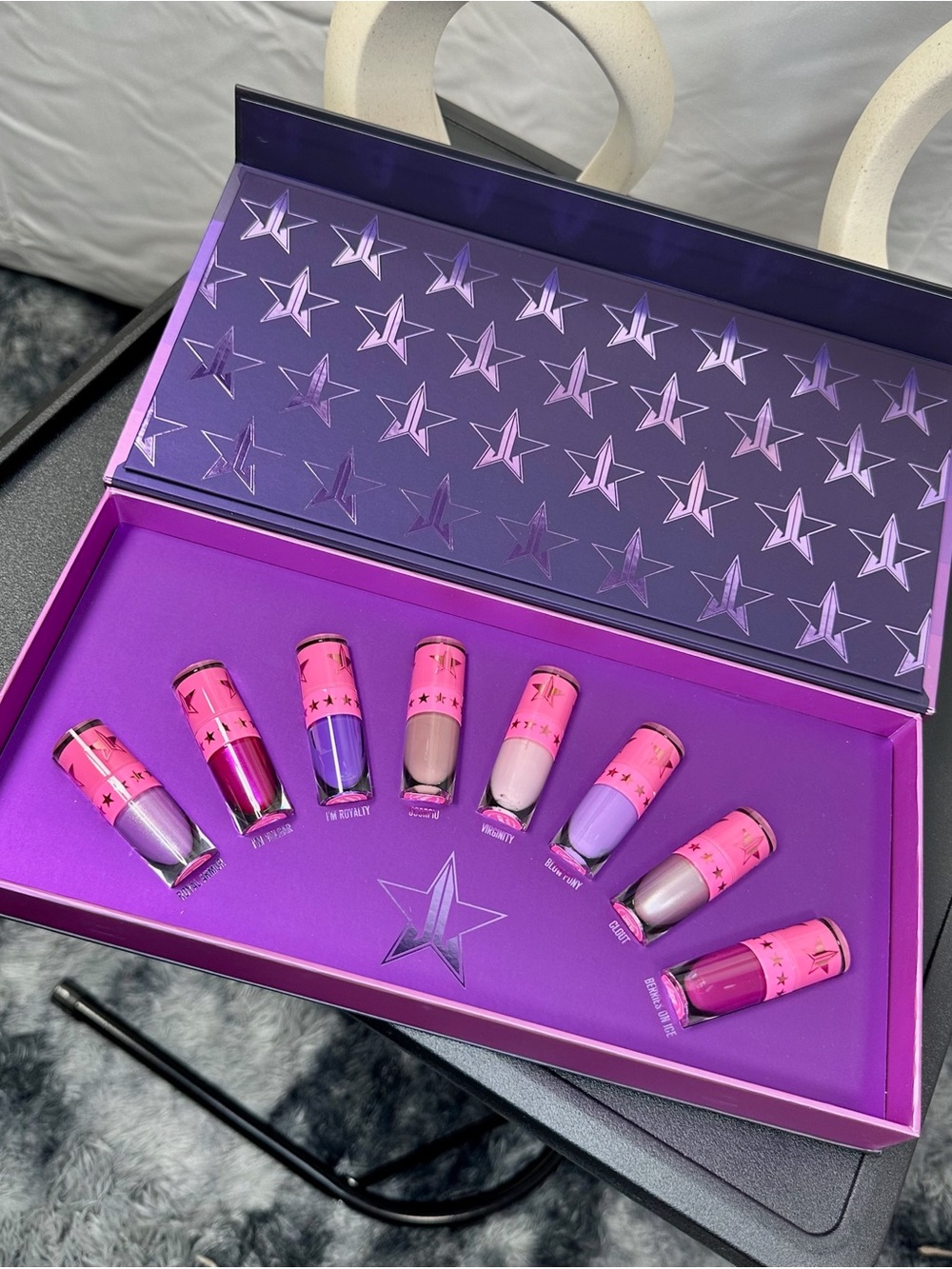 BNIB Jeffree Star Mini Velour Liquid Lipstick Set (Queen B*tch) - Picture 4 of 13